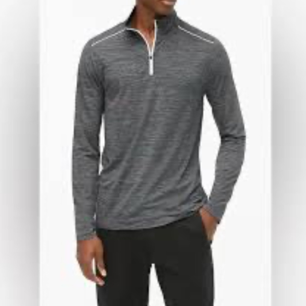 JCrew performance quarter zip men’s Large- like new.